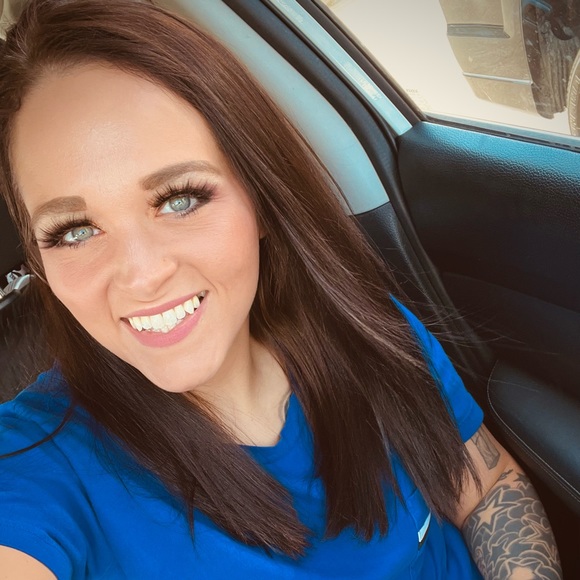 emily_bellew